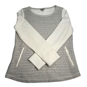 Talbots Long Sleeve Pullover Scoop Neck Gray Cream POCKETS MEDIUM